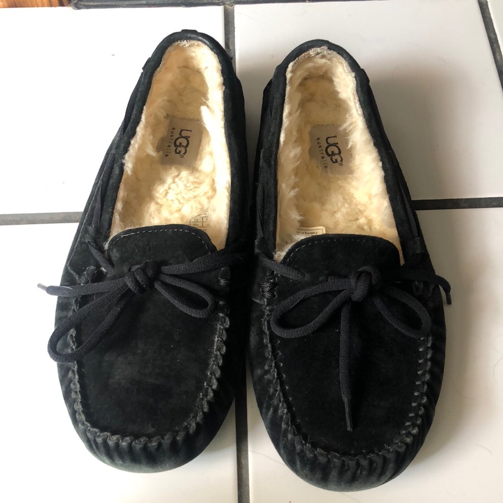 UGG Sherpa Lined Slippers 9
